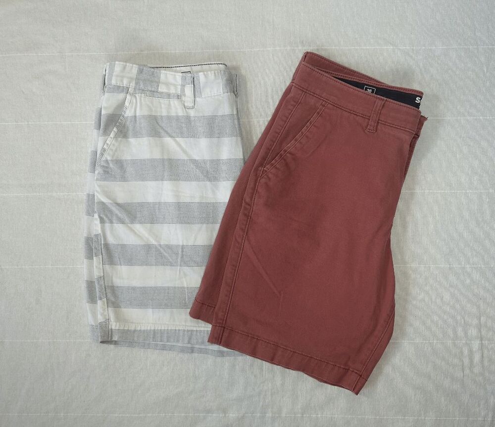 Men's Sonoma Flexwear Shorts Lot of Two, Size 36 Mauve/White Soft Comfortable
